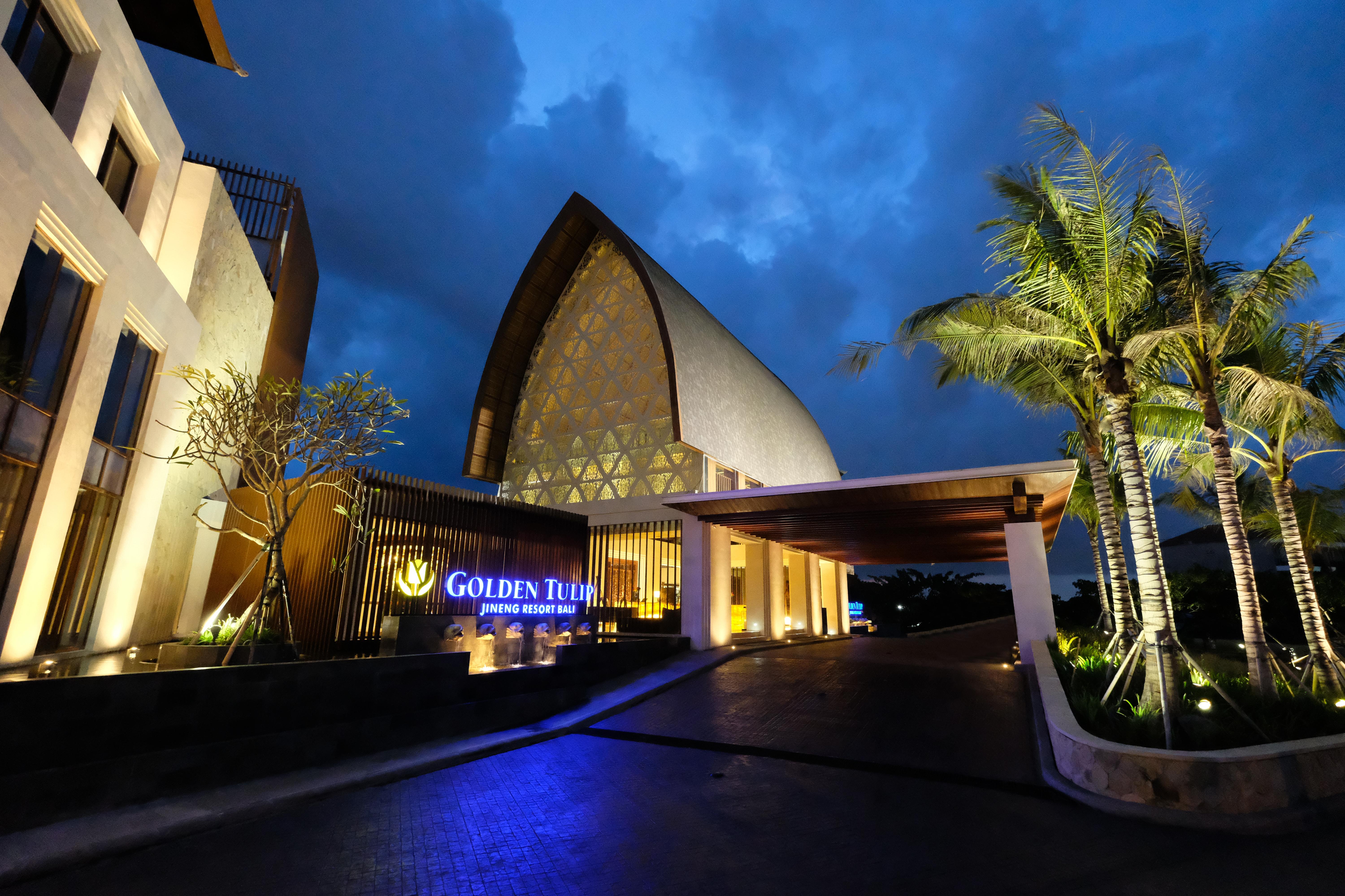 Golden Tulip Jineng Resort Bali Kuta Lombok Exterior foto