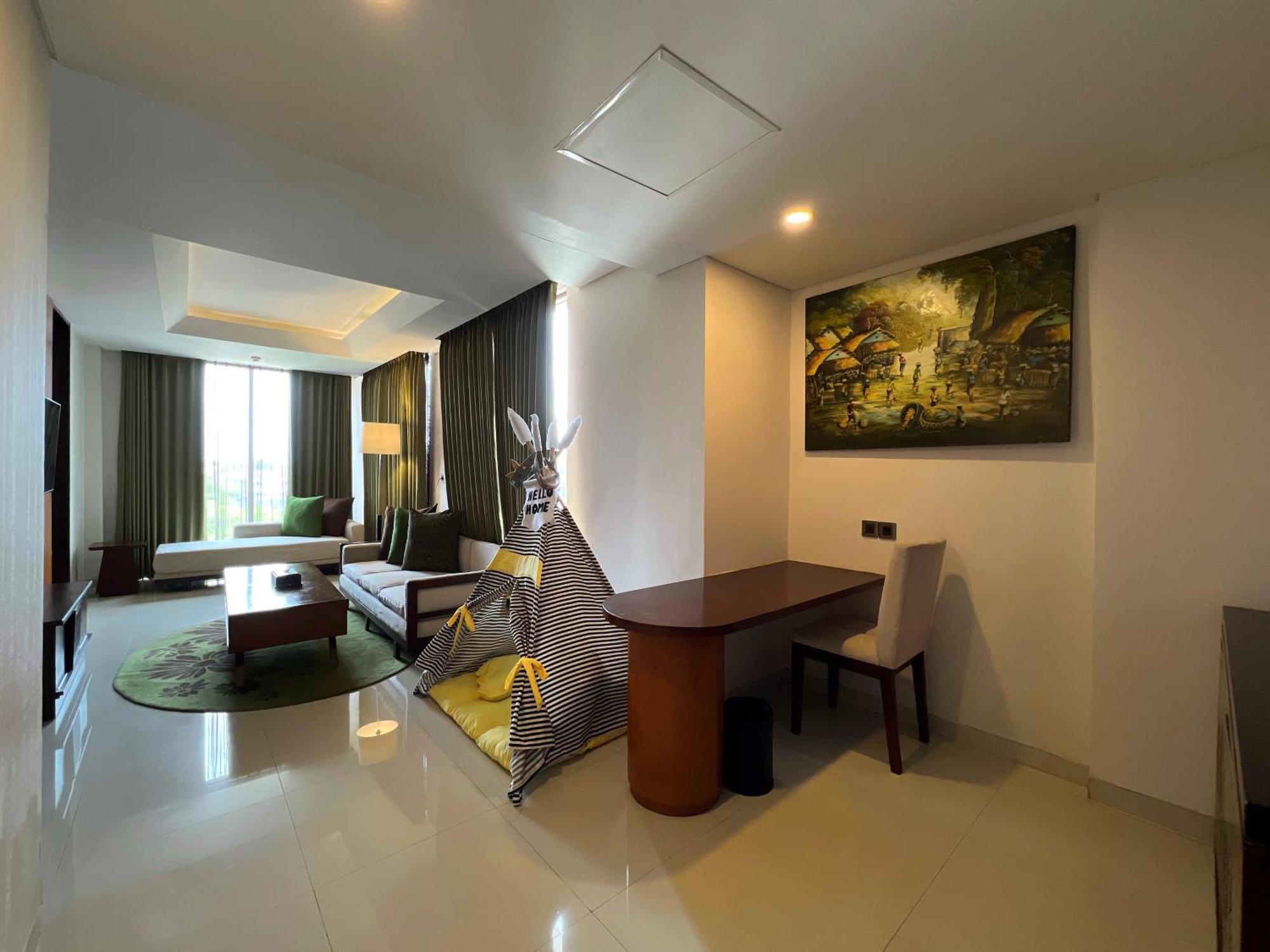Golden Tulip Jineng Resort Bali Kuta Lombok Exterior foto